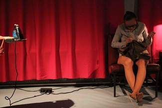 Spektakl "Vulva" w Galerii Labirynt