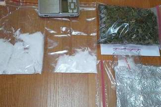 Łuków: Szkolna sekretarka handlowała narkotykami