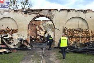 600 tys. zł strat po pożarze w Moniatyczach. Złapali seryjnego podpalacza?