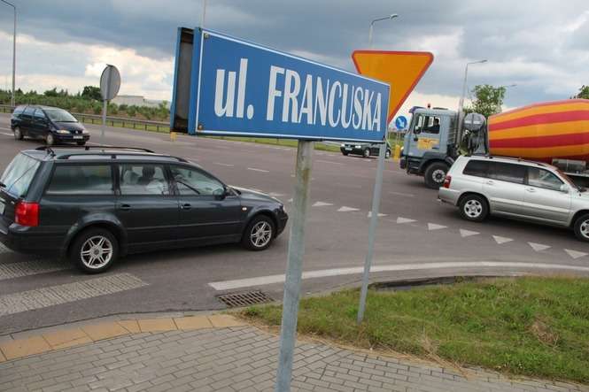 Na skrzyżowanie ul. Francuskiej z krajową "dwójką” w Białej Podlaskiej będzie sygnalizacja świetlna. Miasto właśnie ogłosiło przetarg na jej budowę /fot.archiwum 