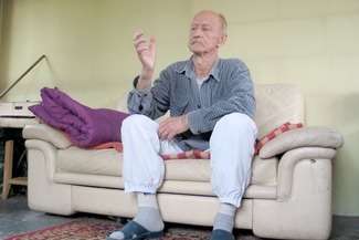 Za pieniądze, jakie dostanie od Monaru, zamierza odnowić kontakty ze swoimi dziećmi i wnukami 