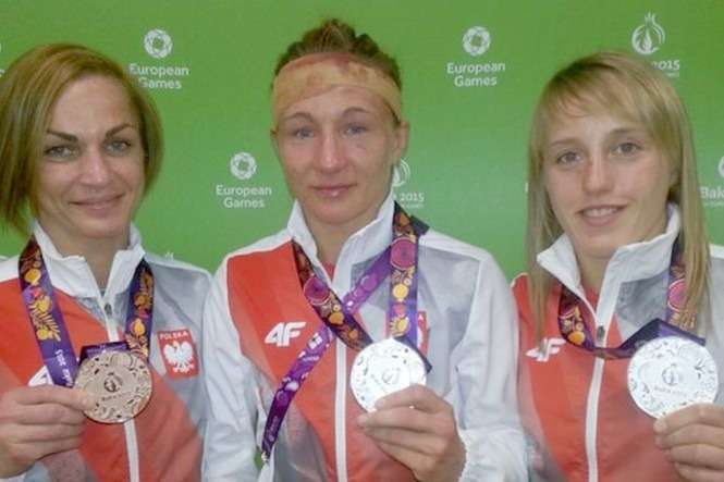 Srebrny medal igrzysk europejskich w Baku to największy sukces w dotychczasowej karierze Katarzyny Krawczyk (z prawej). Obok brązowa medalistka Iwona Matkowska (z lewej) i srebrna Roksana Zasina