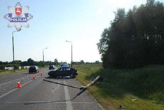 Wypadek na obwodnicy Radzynia Podlaskiego (fot. Policja)