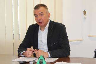 Poseł Adam Abramowicz tym razem postanowił zadbać o bezpieczeństwo pieszych na drogach / (fot. Archiwum)