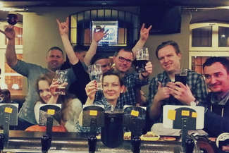 Poprzednia premiera Pinty w Lublinie. W środku Ziemowit Fałat, piwowar browaru.