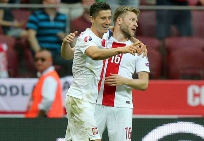 Pod nieobecność Roberta Lewandowskiego kapitanem reprezentacji Polski będzie Kamil Glik<br />
FOT. PZPN.PL<br />
