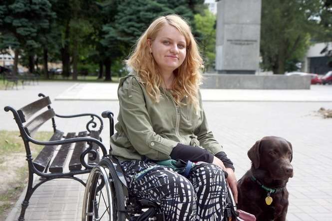 Katarzyna Bierzanowska i Finka – pies asystujący (fot. AS)