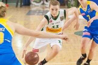 Aldona Morawiec (nr 11) i jej koleżanki mają jeszcze nieco ponad tydzień wolnego. Ostatniego dnia lipca rozpoczną przygotowania do nowego sezonu, fot. AZS.UMCS.PL