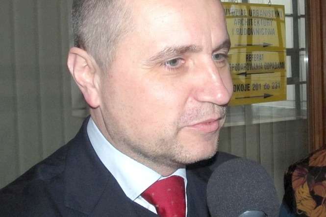 Piotr Tutak na początku marca był jednym z bohaterów „afery mieszkaniowej” w Białej Podlaskiej