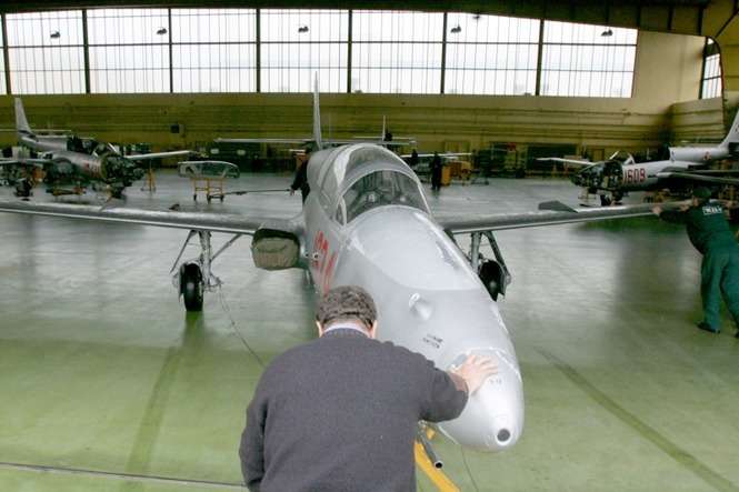 Jednym z głównych punktów Wyżyny Lotniczej miałaby być dęblińskie Wojskowe Zakłady Lotnicze (na zdjęciu) oraz „Szkoła Orląt” (fot. Karol Zienkiewicz / archiwum)