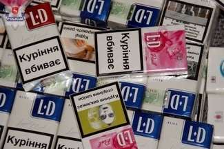 Wiozła ponad tysiąc paczek nielegalnych papierosów