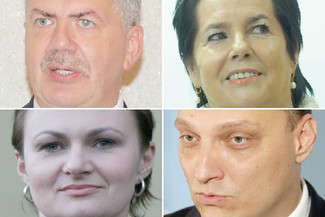 Od lewej, u góry: Dariusz Oleński, szef szpitala w Białej Podlaskiej, zarobił w ubiegłym roku 246 tys. zł (razem z nagrodami). 221 tys. zł wyniosły ubiegłoroczne zarobki Elżbiety Starosławskiej, szefowej Centrum Onkologii Ziemi Lubelskiej. W 2014 roku zarobiła ona też m.in. 154 tys. zł z umów o dzieło i zlecenia, otrzymała też 52,5 tys. zł. emerytury. Agnieszka Zadura, dyr. Muzeum Nadwiślańskiego, zarabia 6,6 tys. zł. 10 tys. zł wynoszą zarobki Piotra Franaszka, dyrektora Centrum Spotkania Kultur


