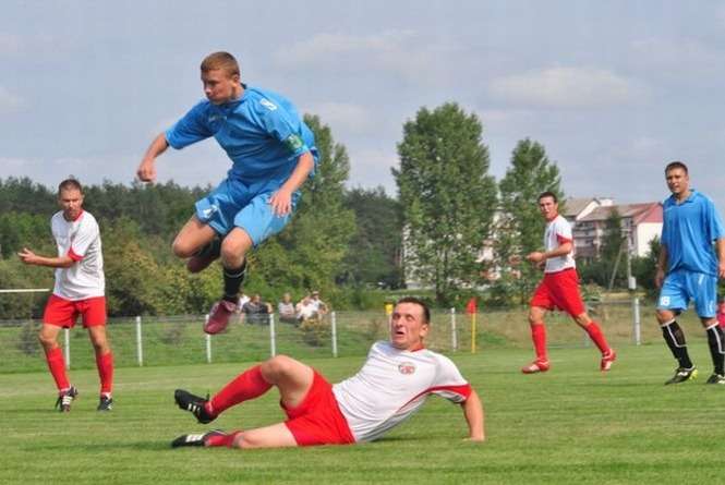 Unia Rejowiec rozpocznie nowy sezon spotkaniem z faworytem ligi Startem Krasnystaw<br />
FOT. DOMINIK GUZ<br />
