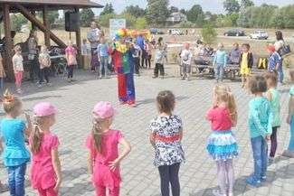 Włodawa: "Energetyczne" tornistry trafiły do dzieci