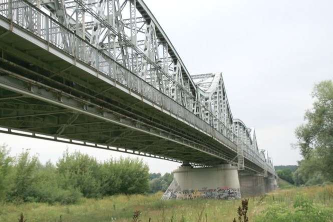 Most na Wiśle wymaga z pewnością remontu. Ale to już będzie kłopot władz województwa…
