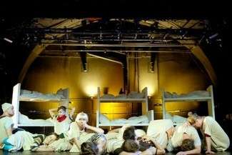 "Alicja w Krainie Czarów" (fot. Maciej Kaczanowski)