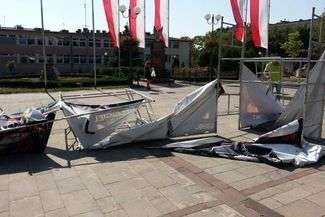 Za pierwszym razem wystawa została zniszczona we wtorek. Fot. Arkadiusz Pszeniczka