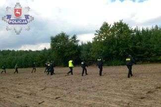 Poszła na grzyby do lasu i nie wróciła. Szukało jej kilkadziesiąt osób. Przez 17 godzin