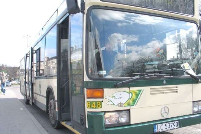 W latach 2011-2014 CLA zakupiły na rynku wtórnym 42 autobusy nowszej generacji za blisko 2,3 mln zł<br />
