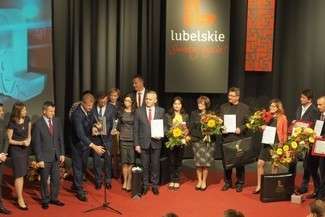 Na zdjęciu: laureaci konkursu na Najlepszy Produkt Turystyczny Województwa Lubelskiego (Fot. Maciej Kaczanowski)