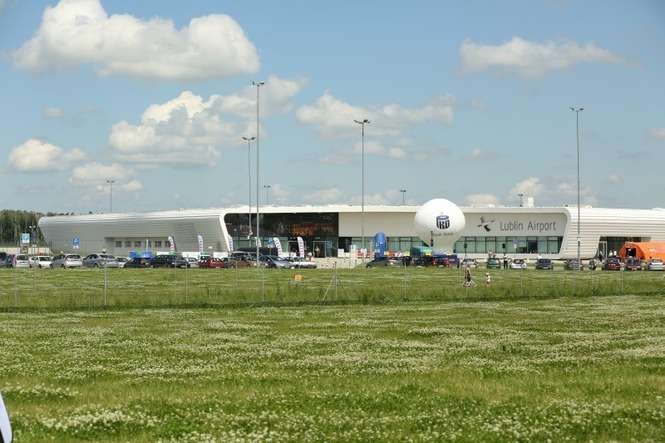 Lotnisko Lublin (fot. Maciej Kaczanowski)