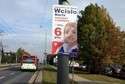 Reklamy kandydatki do Sejmu bez zezwolenia zawisły w piątek na słupach wzdłuż al. Kraśnickiej (fot. AS)