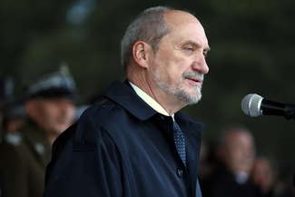 Antoni Macierewicz podczas ostatniej wizyty w Dęblinie (fot. AS / archiwum)