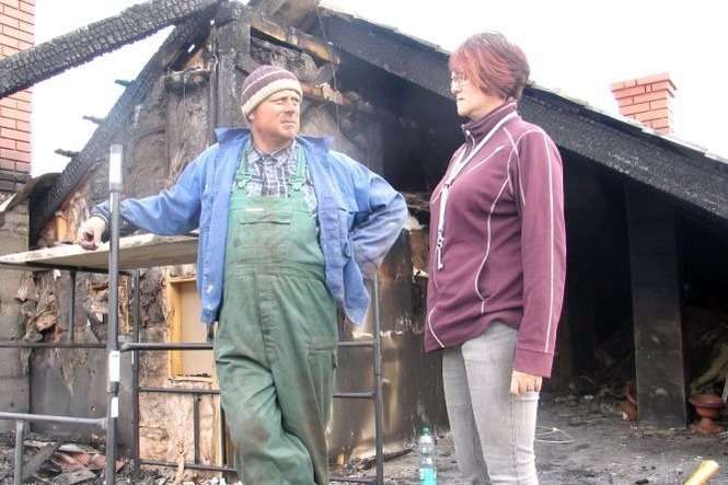 Ola i Grzegorz Pietrykowscy nie poddali się po pożarze. Dzięki łańcuchowi ludzi dobrej woli odbudowują swój dom