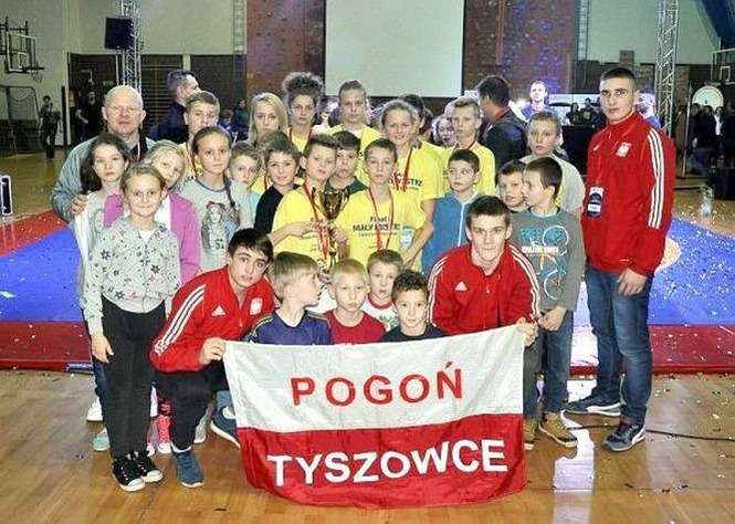 Oprócz udziału w zawodach sportowych młodzi tyszowianie mogli porozmawiać z największymi polskimi sportowcami<br />
<br />
Fot. SP Tyszowce