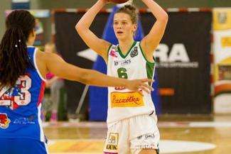 Dominika Owczarzak rzuciła decydujące punkty w meczu z Gorzowem Wielkopolskim, fot. azs.umcs.pl