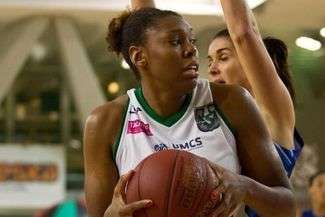 Drey Mingo będzie musiała radzić sobie pod koszem bez wsparcia Marty Jujki i Agaty Szczepanik, fot. azs.umcs.pl
