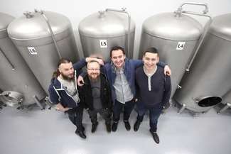 Ekipa browaru. Od lewej: Michał Pater, Jarek Ośka, Bartłomiej Czarnomski i Tomek Krzos