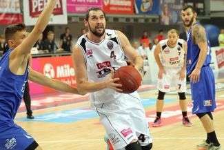 Fot. Maciej Kaczanowski

Marcin Salamonik zdobył wczoraj szesnaście punktów