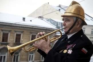Przez 20 lat grał hejnał z balkonu ratusza. "Pan Onufry jest historią samą w sobie"