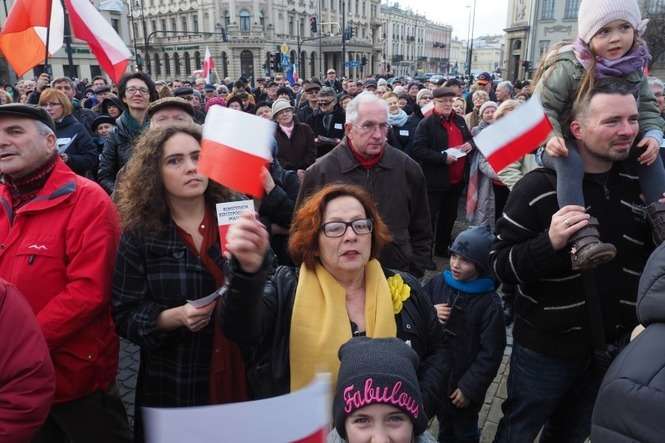 Poprzednia manifestacja KOD na placu Litewskim w Lublinie (fot. Maciej Kaczanowski)