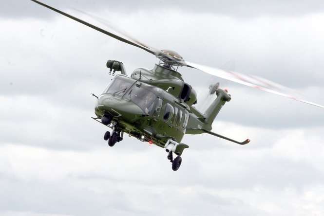 O kontrakt na dostawę śmigłowców dla polskiej armii starały się PZL Świdnik, który zaoferował AW 149 (na zdjęciu), PZL Mielec ze śmigłowcami Black Hawk i Airbus Helicopters z maszyną H225M Caracal. Ofertę świdnickich zakładów odrzucono z powodu „niespełnienia wymogów formalnych” (fot. AS)