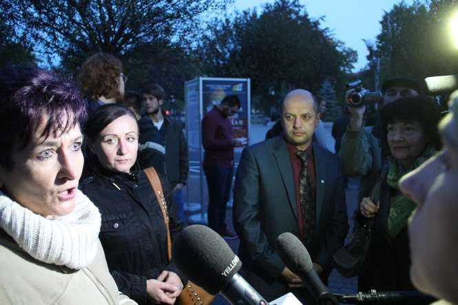 W październiku swój sprzeciw wobec przyjmowaniu imigrantów w Białej Podlaskiej wyraziła Młodzież Wszechpolska. Jej przedstawiciele zorganizowali otwarte spotkanie z mieszkańcami i dziennikarzami/ fot.archiwum 