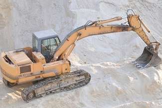 Czytelnik: Koparki pracują na obszarze chronionym. Wójt odpowiada