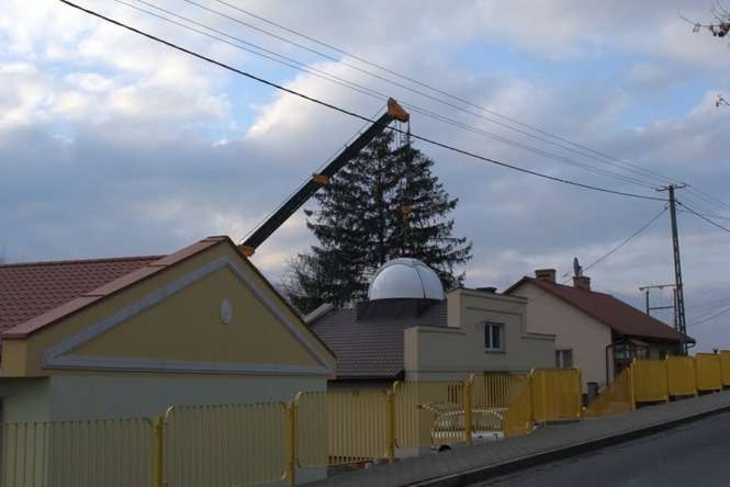 Obserwatorium powstaje w dawnym budynku mleczarni, fot. DS/lubiehrubie.pl