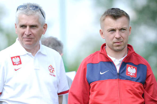 Marcin Kasprowicz (z prawej)<br />
<br />
Fot. laczynaspilka.pl