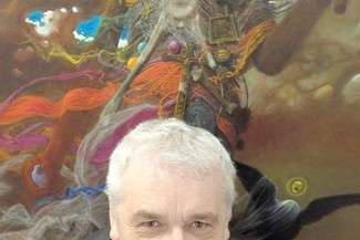 Wiesław Banach: Mam doświadczenia olbrzymiego wstrząsu jaki wywołuje Beksiński. Zdarzało się, że po wyjściu z galerii musimy kogoś uspokajać. Pamiętam pana, który musiał sobie posiedzieć dwie godziny na dziedzińcu. Tak był przejęty, tym co oglądał, że nie dał rady od razu siąść za kierownicą. I to jest coś pięknego. Te obrazy naprawdę działają (fot. Maciej Kaczanowski)

Beksińskiego na lubelskim zamku można oglądać od piątku, 26 lutego. Za trzy tygodnie Muzeum Lubelskie pokaże też fotografie artysty. Obie wystawy „Bezpośrednie mówienie snu” można oglądać do 8 maja.