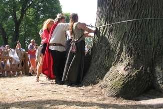 Sierpniowe Bolkowanie przyciąga do Hniszowa rzesze turystów
