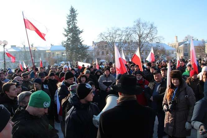 W styczniu manifestację antyimigrancką organizowały środowiska narodowe w Białej Podlaskiej. W sobotę taka manifestacja odbędzie się w Radzyniu/ fot. archiwum <br />
