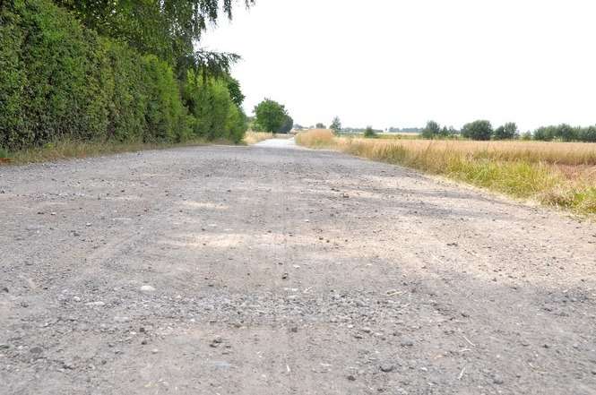 Na pierwszy ogień idzie remont drogi w Trębaczowie – najdłuższej w gminie (fot. UM Łęczna)