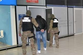 Zatrzymany pasażer samolotu był pijany