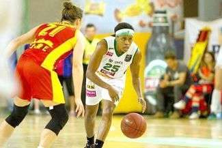 Leah Metcalf spotkania we Wrocławiu nie zaliczy do udanych. W niedzielę będzie miała okazję do rehabilitacji 
FOT. AZS.UMCS.PL
