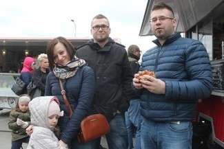 Pierożki, burrito, a może podpłomyk? Foodtrucki przy Felicity