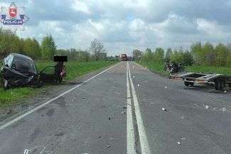 Podgłębokie: Zderzenie aut. Dwie osoby w szpitalu