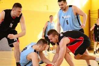 Fragment półfinału pomiędzy zespołami Alpaca-Alfachem oraz No To Co

fot. Kamil Kozioł