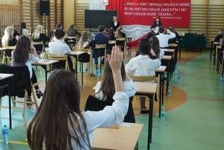 Egzamin dojrzałości w V LO w Lublinie (fot. Maciej Kaczanowski)